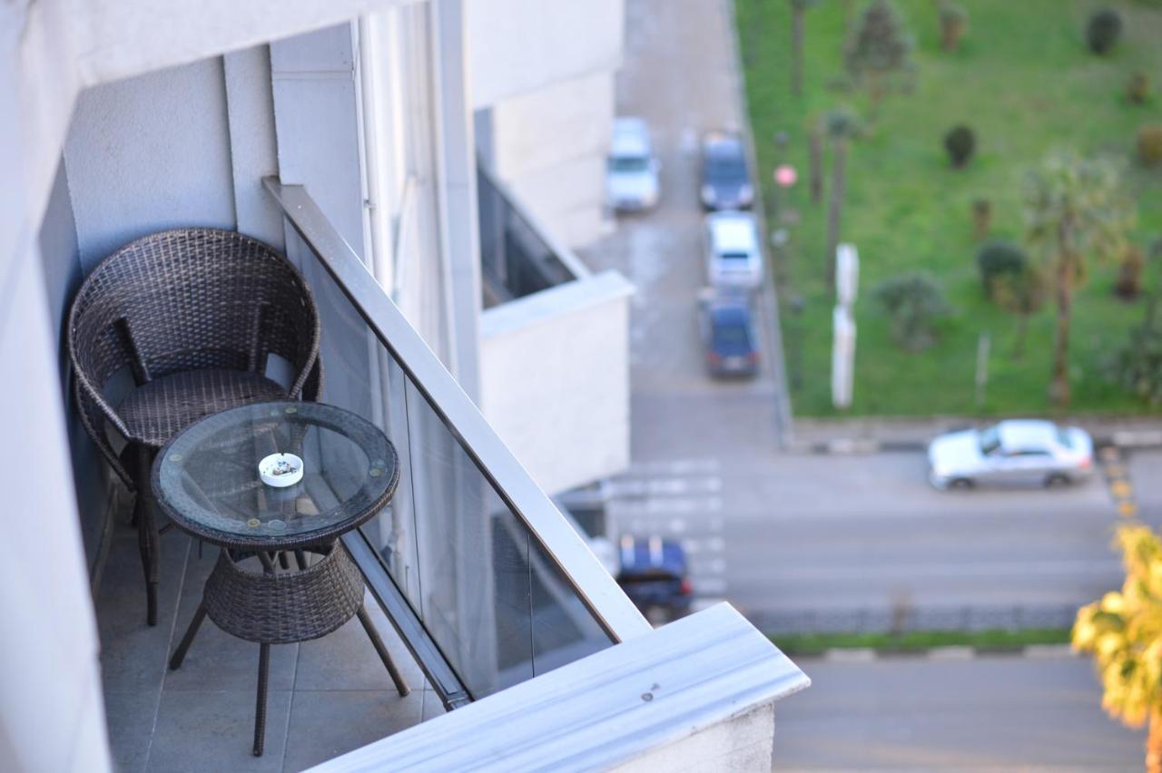 Orbi Batumi Apart Hotel Sea View 外观 照片