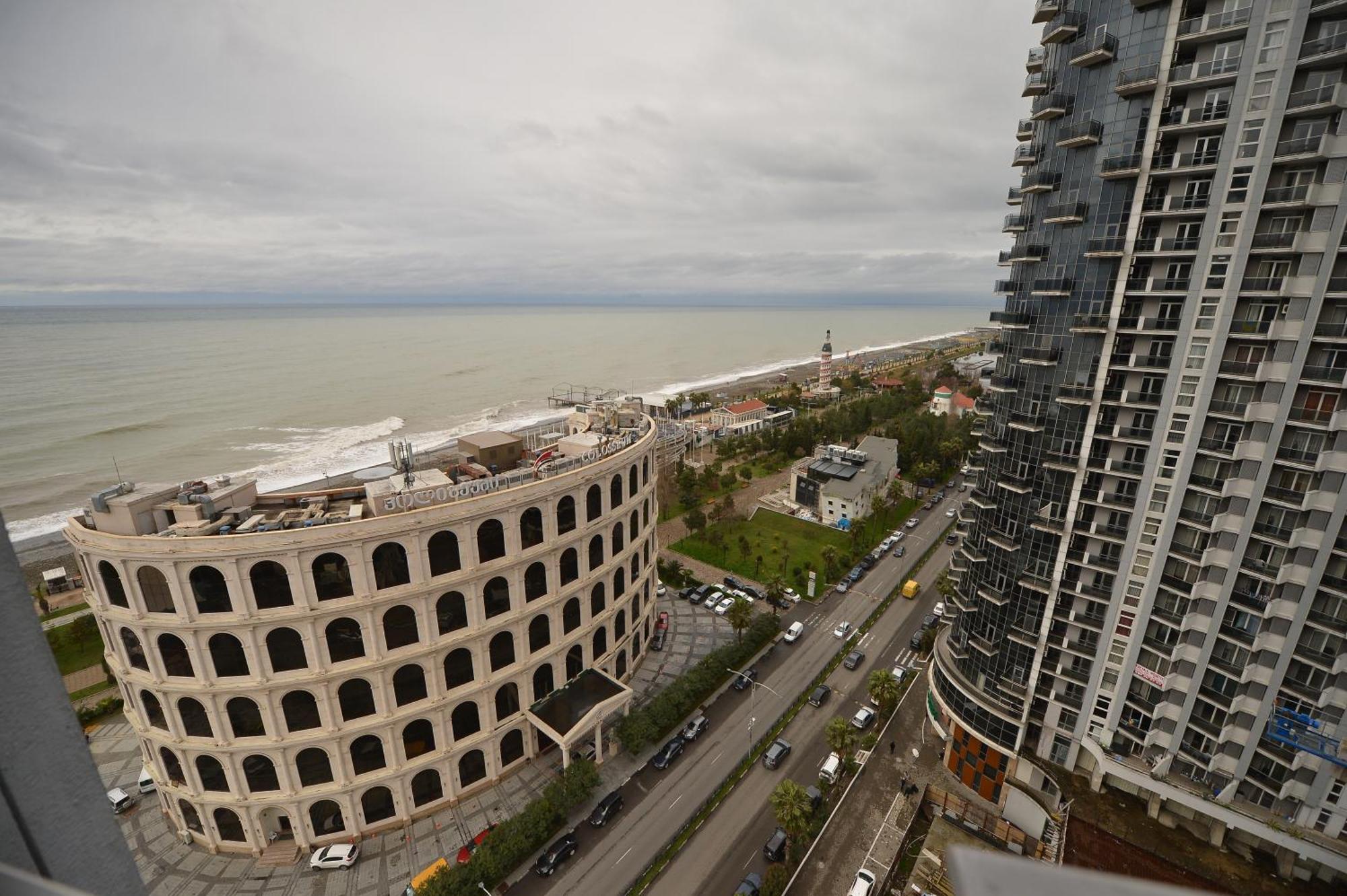 Orbi Batumi Apart Hotel Sea View 外观 照片